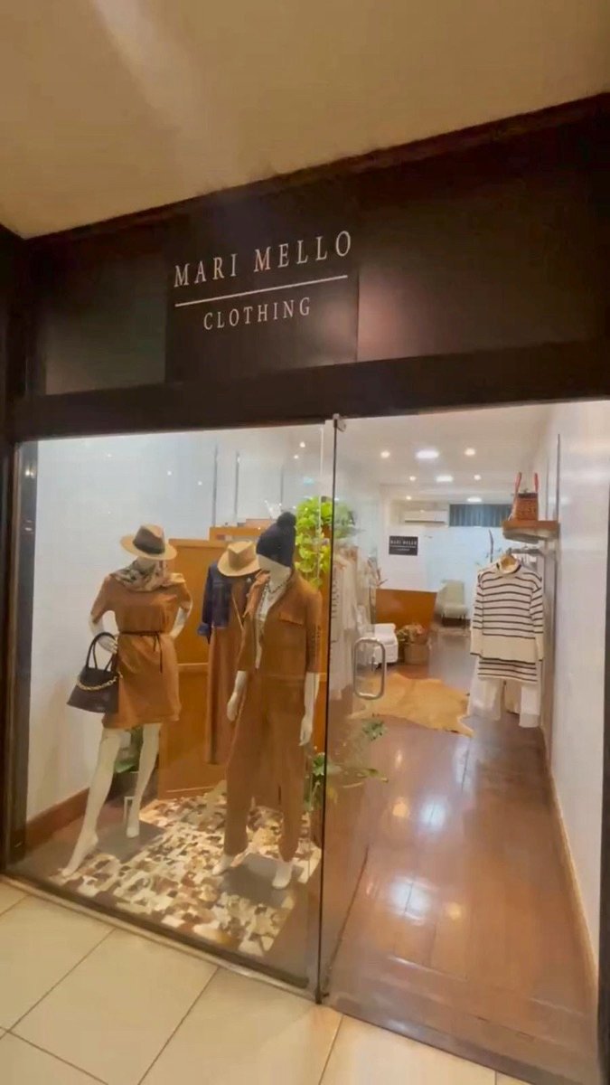 Mari Mello Clothing